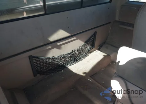 2000 Ford Ranger Xl/Xlt из США, поврежденный, VIN 1FTYR14V0YTA26838